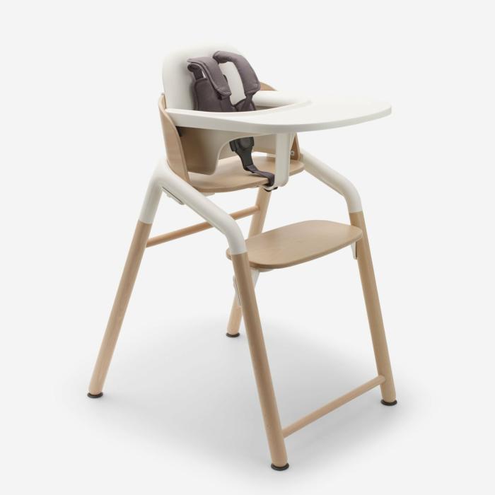 Giraffe Complete High Chair – White With Neutral Wood Feed